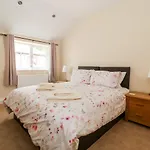 Holiday home Claire Selby