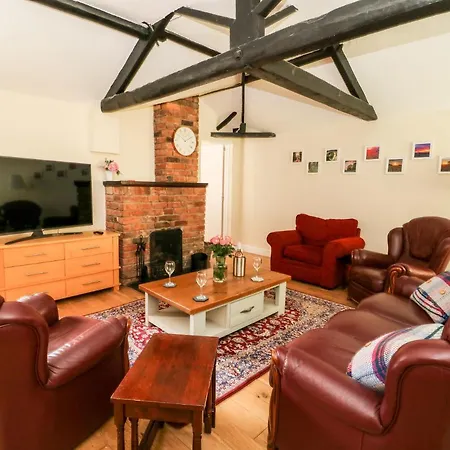 Claire Holiday home Selby